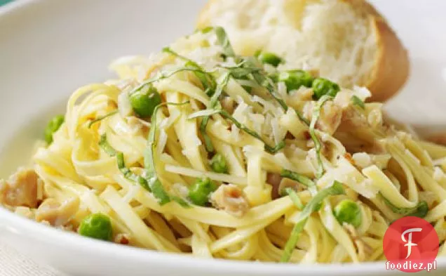 Linguine z małż Garlicky i grochu