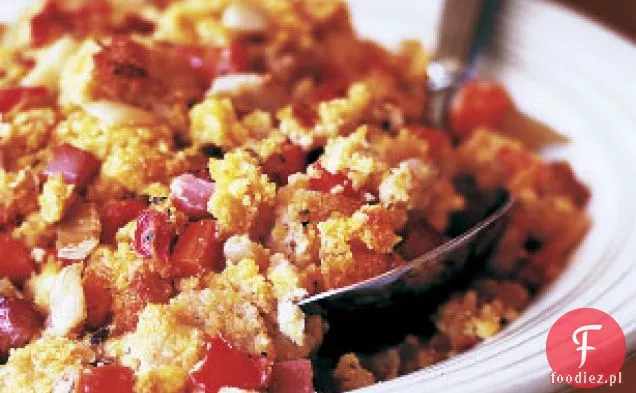 Dressing z chleba kukurydzianego z szynką, koprem i marchewką