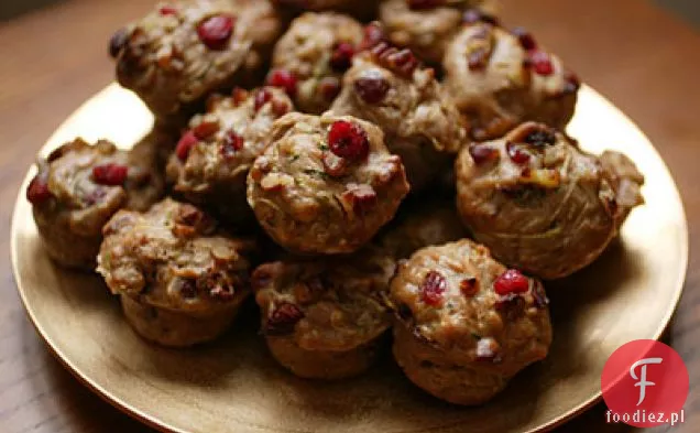 Mini muffiny z cukinią i żurawiną