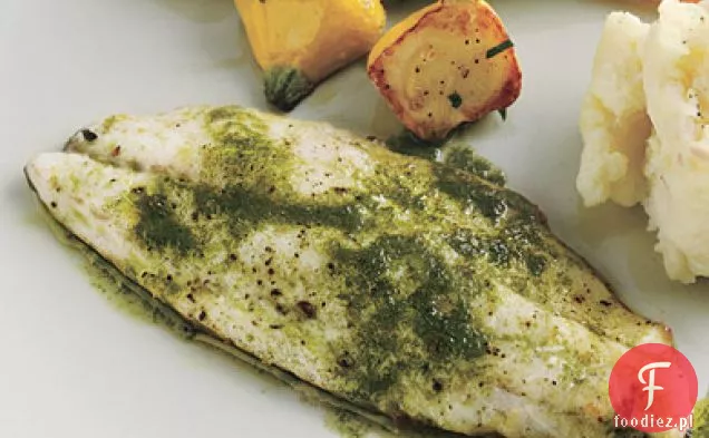 Branzino i pieczone warzywa dla niemowląt z olejem estragon-szczypiorek