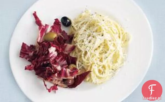 Kremowy Makaron Pecorino Z Sałatką Radicchio Przepis