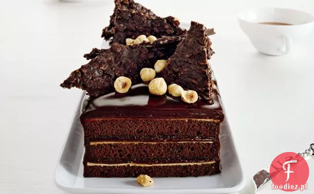 Ciasto czekoladowe z orzechami laskowymi z Pralinkami czekoladowy Crunch