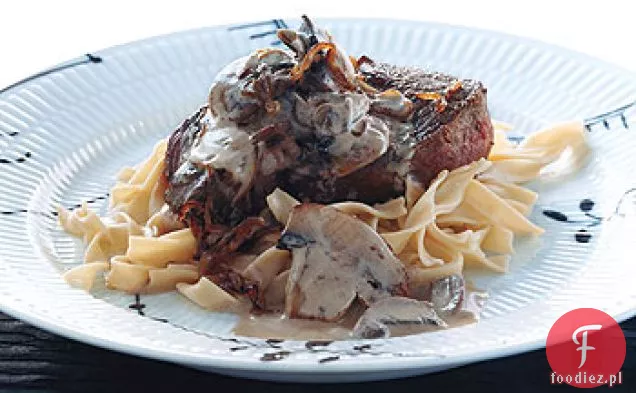 Filet Mignon z sosem Stroganowskim
