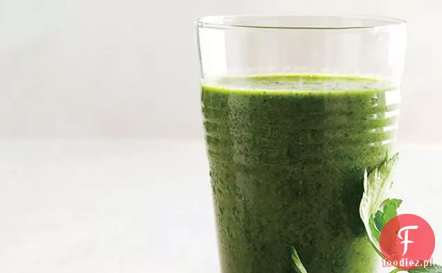 Pietruszka, jarmuż i jagodowy Smoothie