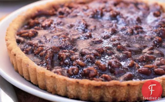 Tarta czekoladowa, karmelowa i orzechowa