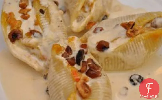 Ravioli z dyni w sosie z orzechów laskowych