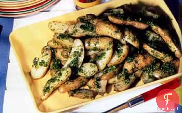 Fingerling Sałatka ziemniaczana z Zielonym Chile-Cilantro Salsa