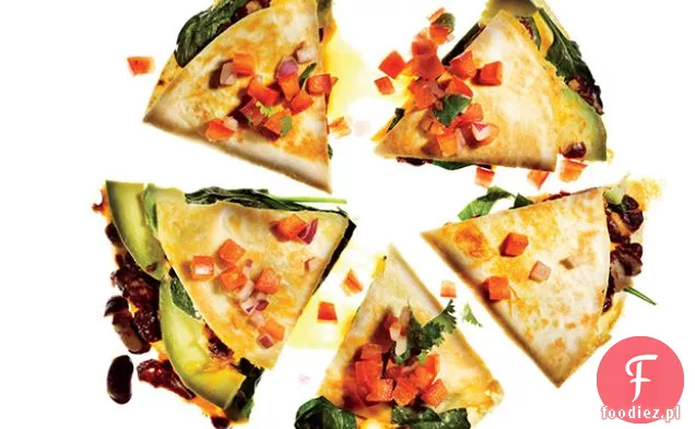Warzywne Quesadillas ze świeżą salsą