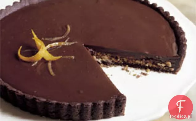 Tarta z gorzkiej czekolady i pomarańczy z prażonymi migdałami