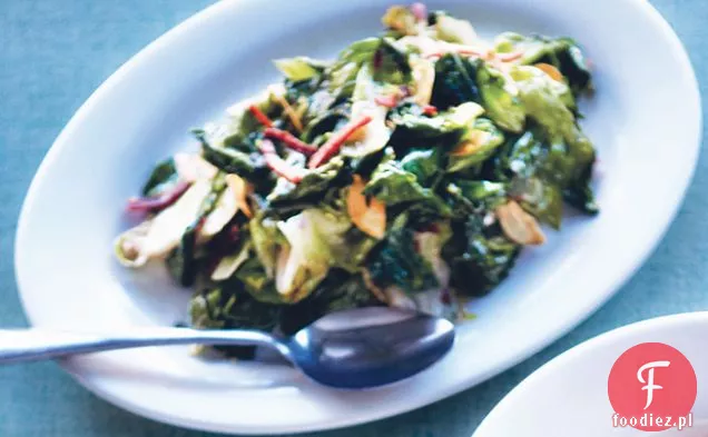 Zwiędła Escarole z szynką wiejską i Chiles