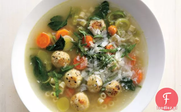 Wiosenne Minestrone z klopsikami z kurczaka