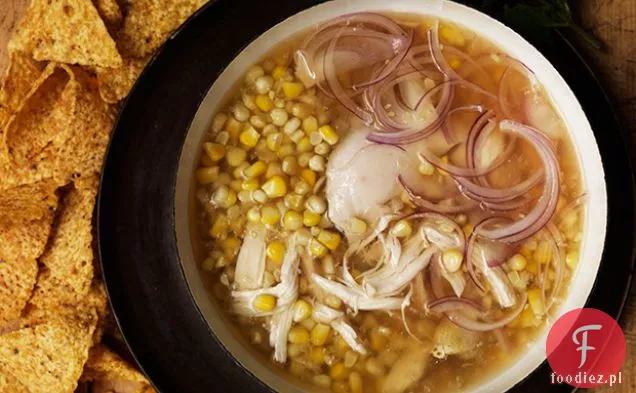 Zupa z kurczaka i kukurydzy z salsą miętową z Chile