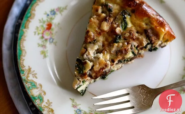 Quiche Bez Skórki Ze Szpinakiem, Pieczarkami I Orzechami Włoskimi