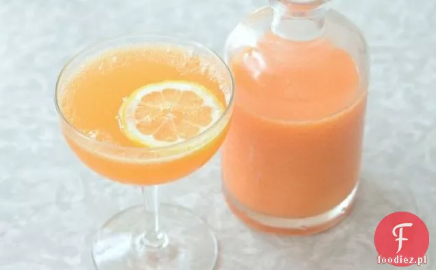 Brzoskwinia i Aperol Bellini