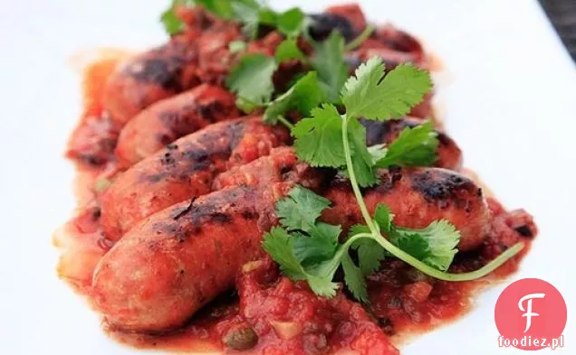 Grillowane Meksykańskie Chorizo z pikantnym sosem pomidorowo-kaparowym