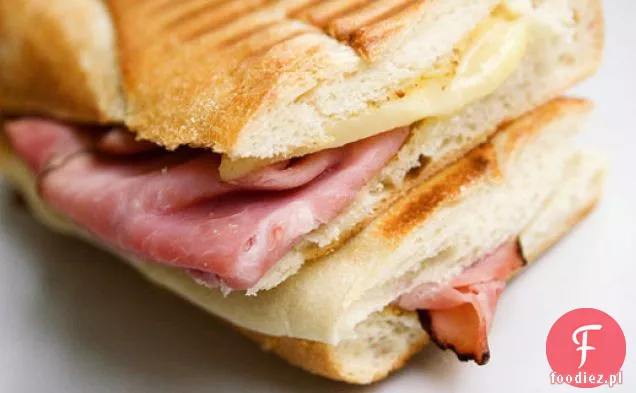 Gotuj książkę: neo-klasyczny Croque Monsieur