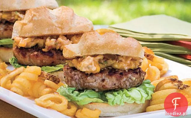 Burgery Wieprzowe Z Orzechami Pekanowymi Z Suszonymi Morelami-Chipotle Majonezem