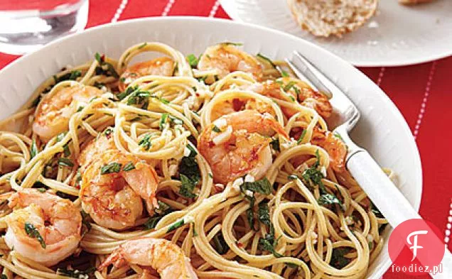 Krewetki Krewetki na spaghetti pełnoziarnistym