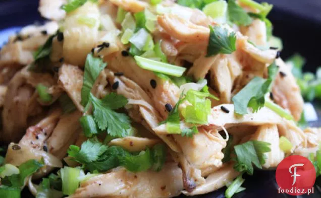 Sałatka Z Kurczakiem W Stylu Syczuańskim