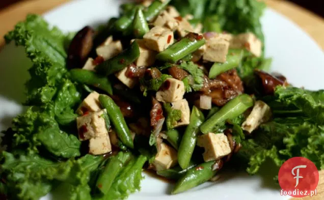 Kolacja: Tofu, zielona fasola i sałatka Shiitake
