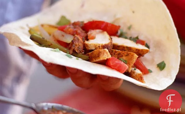 Fajitas mieszane z papryką i cebulą