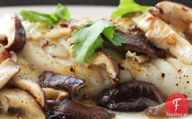 Smażona ryba z grzybami Shiitake