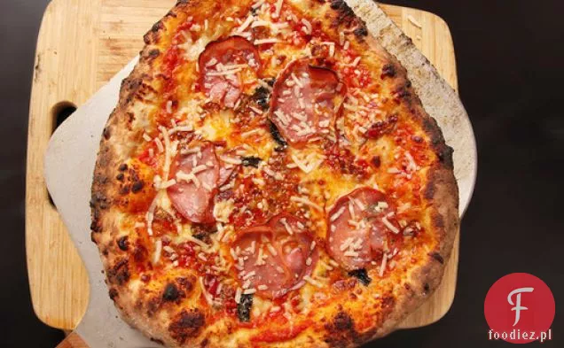 Nowojorska Pizza z boczkiem-Cherry Pepper Relish i Coppa