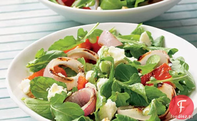 Pieczona papryka, Grillowana cebula i sałatka z serem Feta