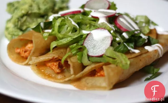 Taquitos z kurczaka z Guacamole