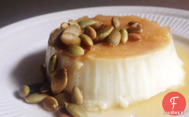 Karmelowy Flan jabłkowy z tostami Pepitas