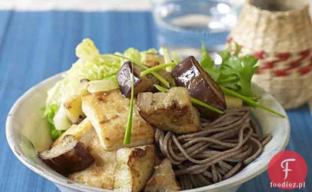 Miso-marynowane Tofu i bakłażan nad makaronem Soba