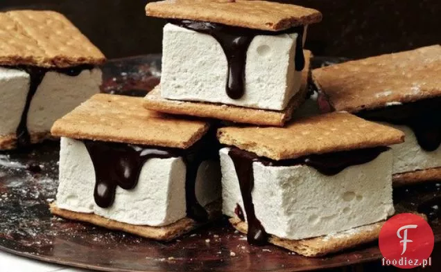 Max i Eli Sussman 's S' mores with Maple-Bourbon Marshmallows