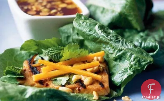 Wietnamskie Roladki sałaty z pikantnym grillowanym Tofu