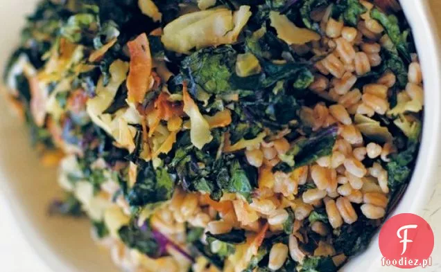 Ugotuj książkę: Sałatka z kapusty z prażonym kokosem