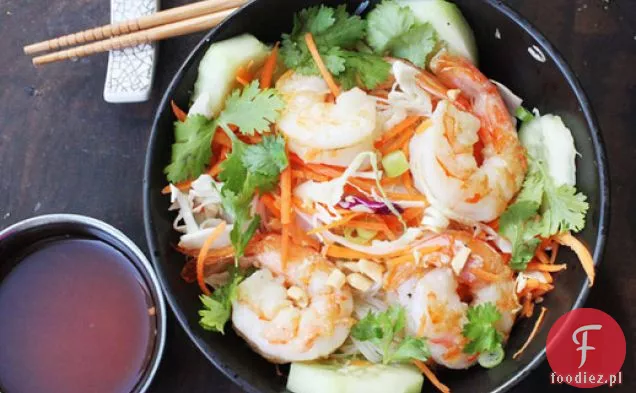 Patelnia Rice Noodle Bowl z krewetkami i warzywami