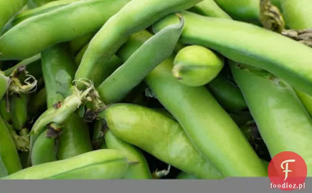 Makaron z wiosennymi warzywami (spaghetti Alla Chitarra Con Verdure