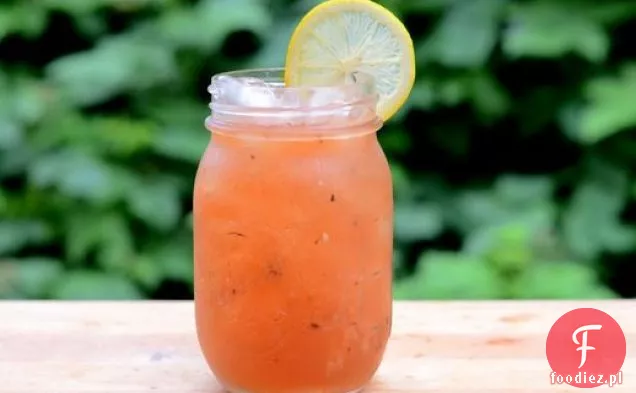 Grillowana Brzoskwiniowa Whiskey Sour