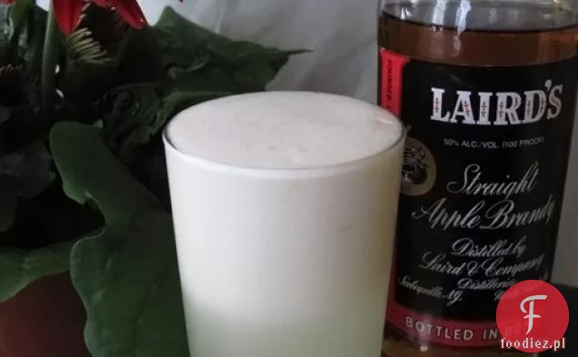 Czas na drinka: Apple Blow Fizz