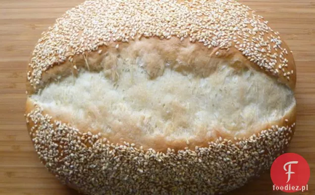 Pieczenie chleba: szybko i powoli Sezam biały chleb