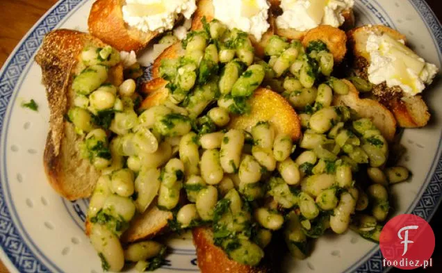 Gotuj książkę: Cannellini, Kapar, cytryna i Sardela Crostini