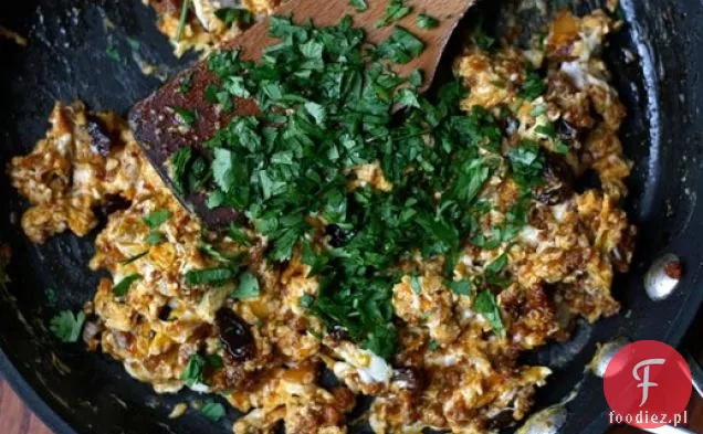 Kolacja: Chorizo i jajka