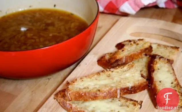 Jedz za 8 dolców: francuska zupa cebulowa