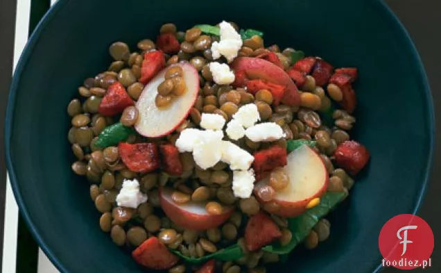 Gulasz z soczewicy z kiełbasą i ziemniakami