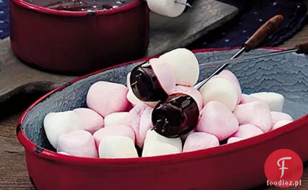 Czekoladowe fondue & tosty marshmallow