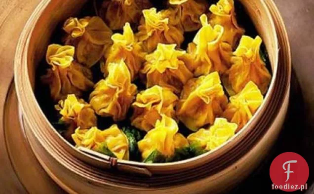 Gotowana na parze wieprzowina i krewetki wontons