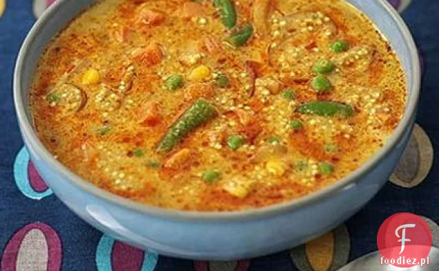 Pikantne warzywa i quinoa One-pot