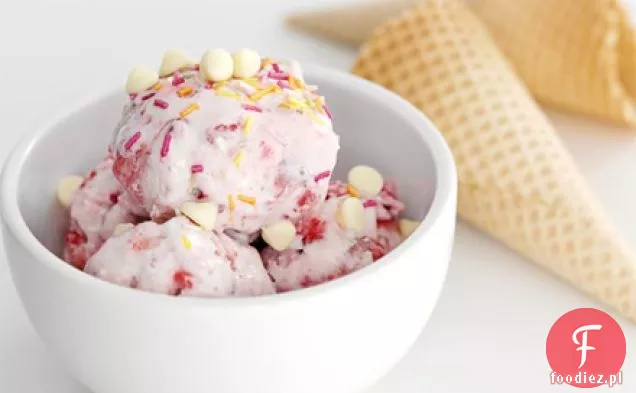 Łatwe lody truskawkowe