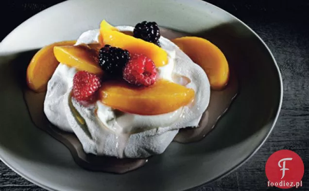 Gingered-Peach Pavlovas