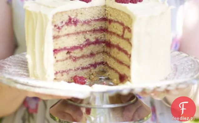 Tort z przyprawami malinowymi