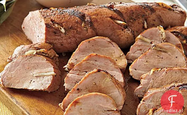 Grillowana polędwiczka wieprzowa z zielonymi pomidorami-Salsa ananasowa